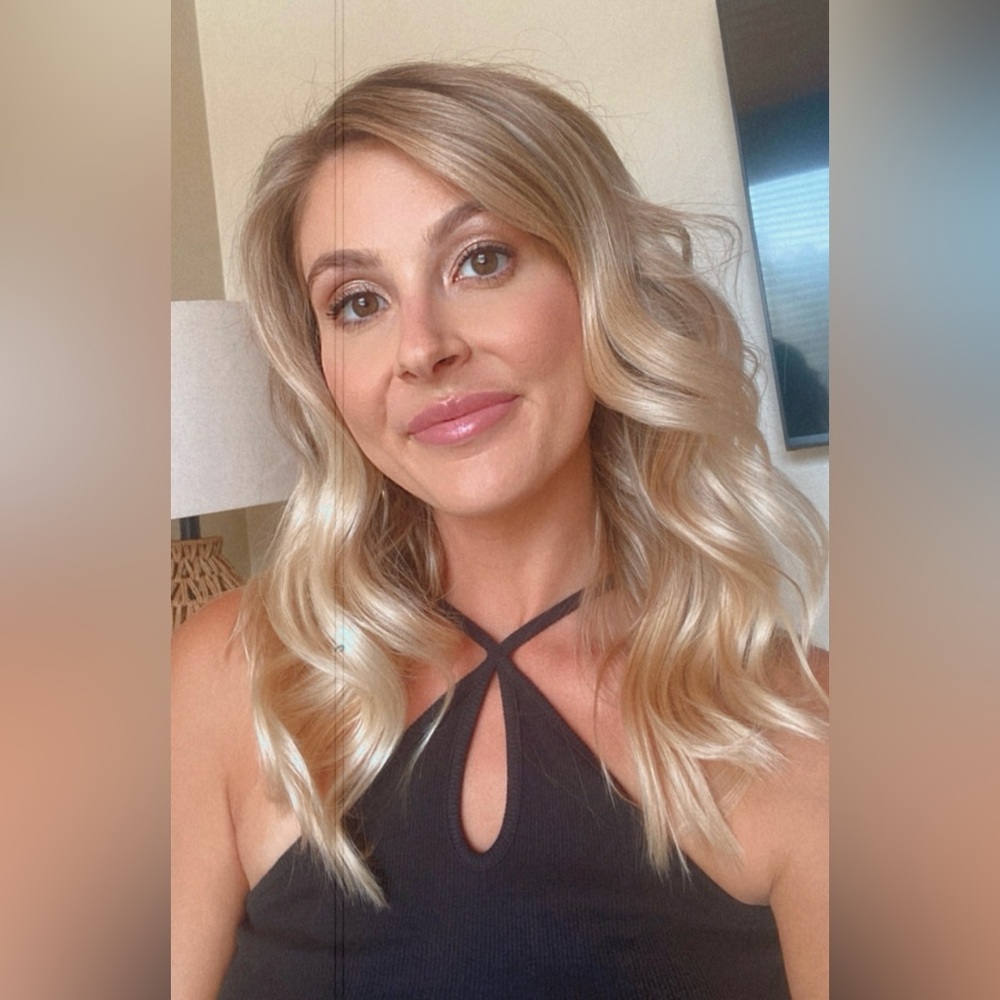 Meet your Posher, Sophia